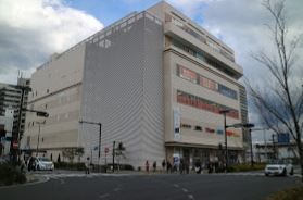 近くのLuz(ラズ)湘南辻堂まで558m(徒歩7分)