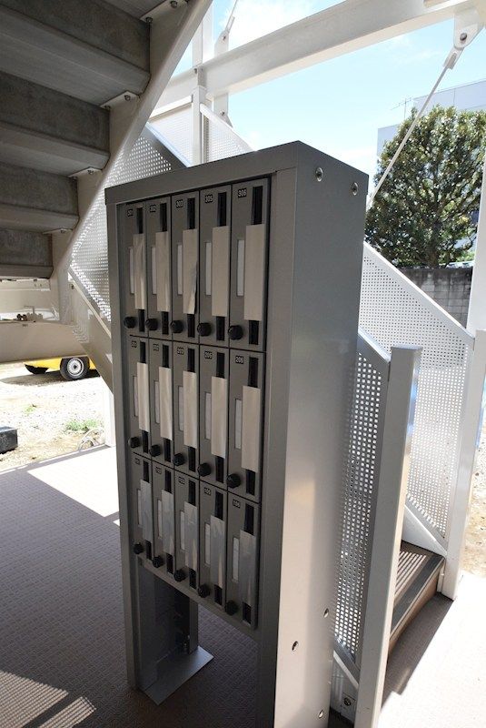 近くのファミリーマート 厚木栄町二丁目店まで419m（徒歩6分）