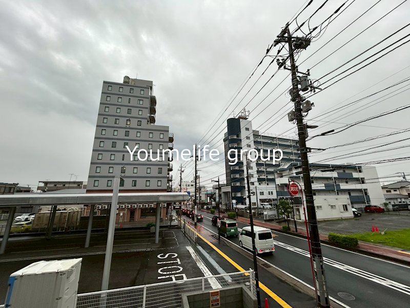 近くのOdakyu MART(オダキュウ マート) 伊勢原店まで495m(徒歩7分)