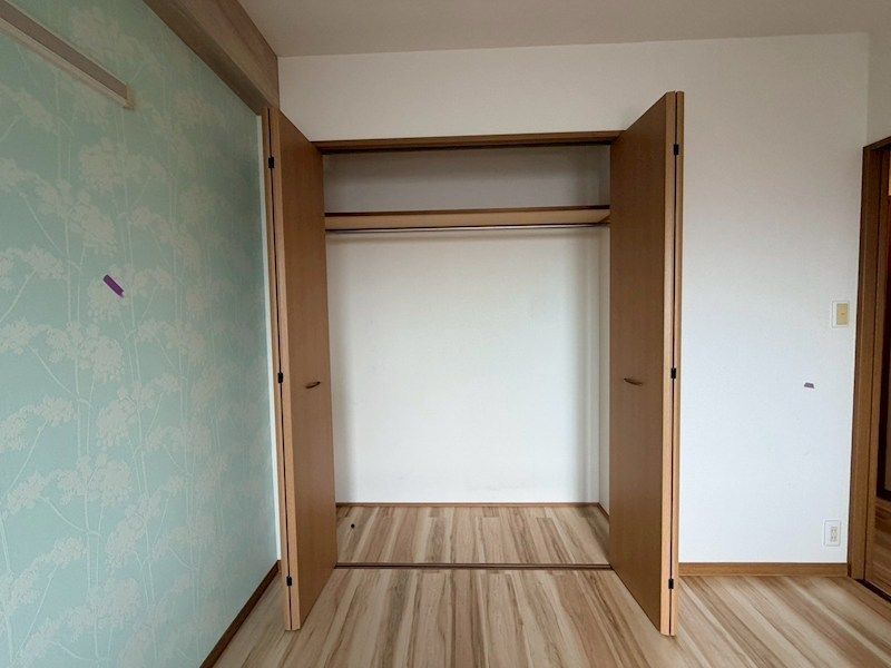 近くのセブンイレブン 厚木旭町西店まで77m（徒歩1分）