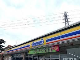 近くのミニストップ 秦野鈴張店まで371m(徒歩5分)