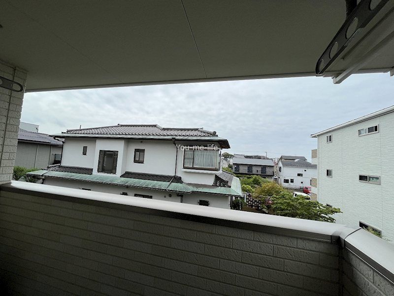 近くの郵便局まで480m(徒歩6分)