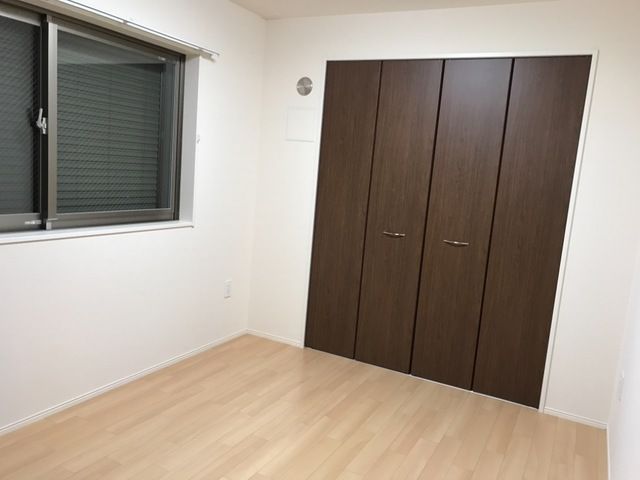 ベッドルーム