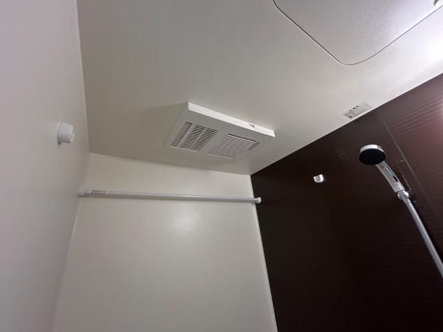 近くのホームセンターコーナン 鎌倉大船店まで713m(徒歩9分)