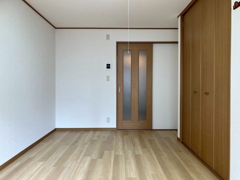 ベッドルーム