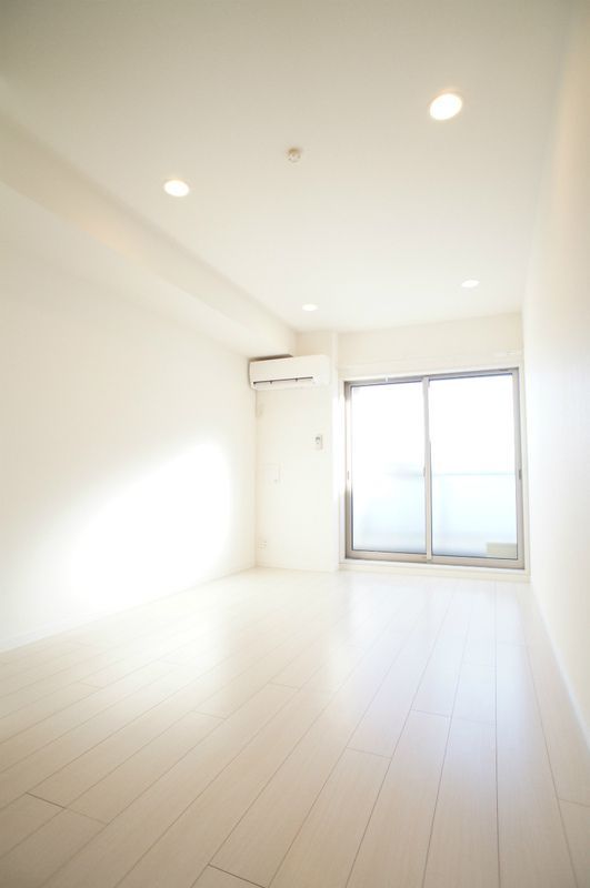 近くのザ・プライス 湘南台店まで1,295m（徒歩17分）