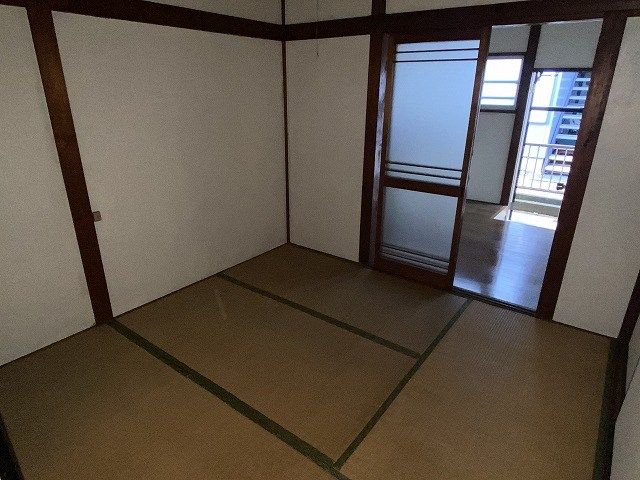 ベッドルーム
