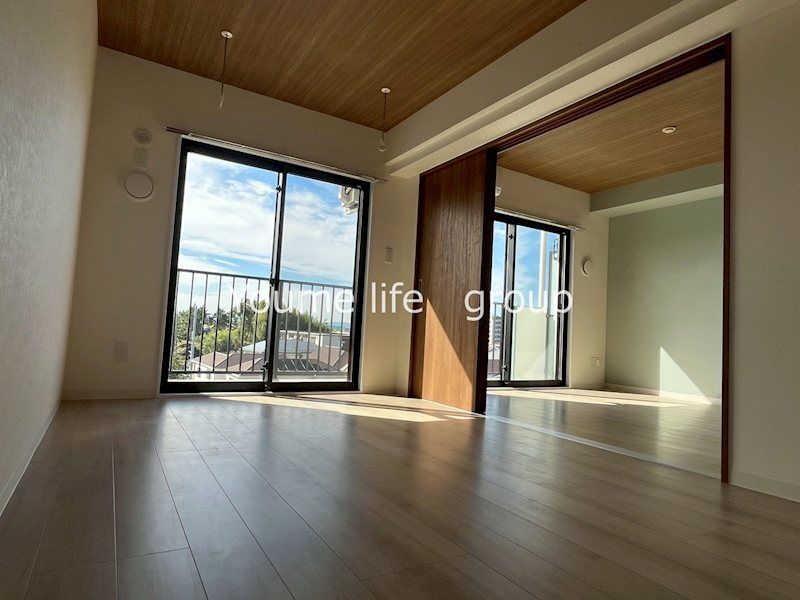 ベッドルーム
