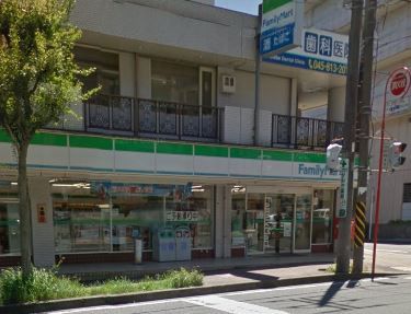 近くのファミリーマート 弥生台店まで34m(徒歩1分)
