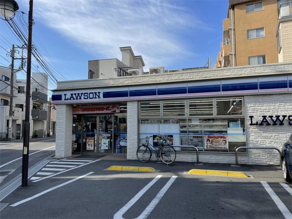 近くのローソン 逗子七丁目店まで509m（徒歩7分）