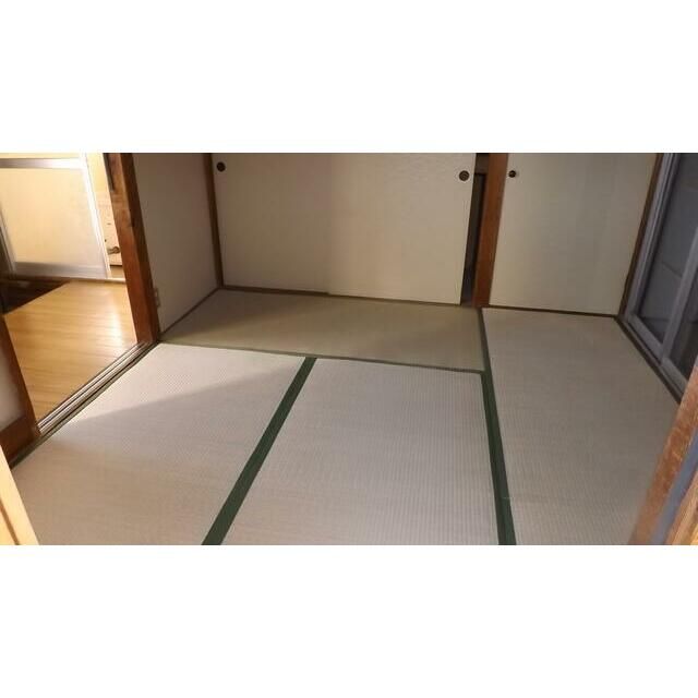 ベッドルーム