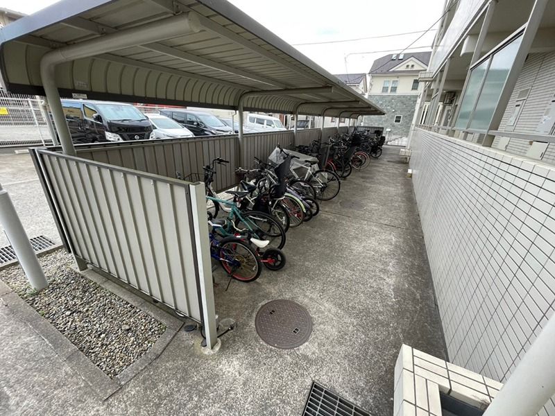 近くのドラッグセイムス 湘南台店まで514m（徒歩7分）