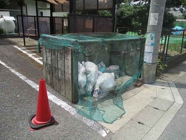 近くのスーパー生鮮館TAIGA岡津店まで557m(徒歩7分)