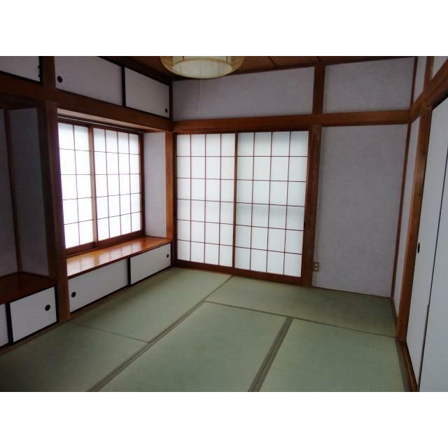 ベッドルーム