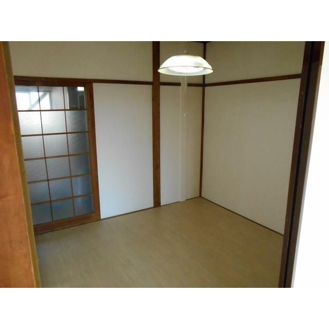 ベッドルーム