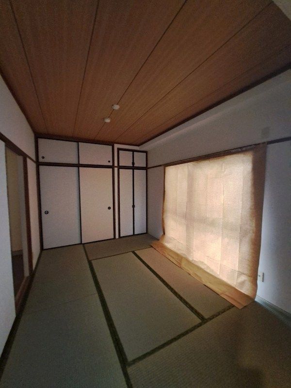 ベッドルーム