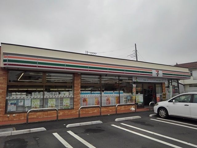 近くのセブンイレブンまで450m(徒歩6分)