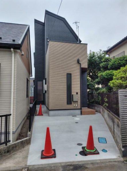 近くのセブンイレブン 藤沢城南4丁目店まで496m(徒歩7分)