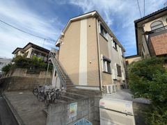 ラ・フロール鶴巻南の外観画像