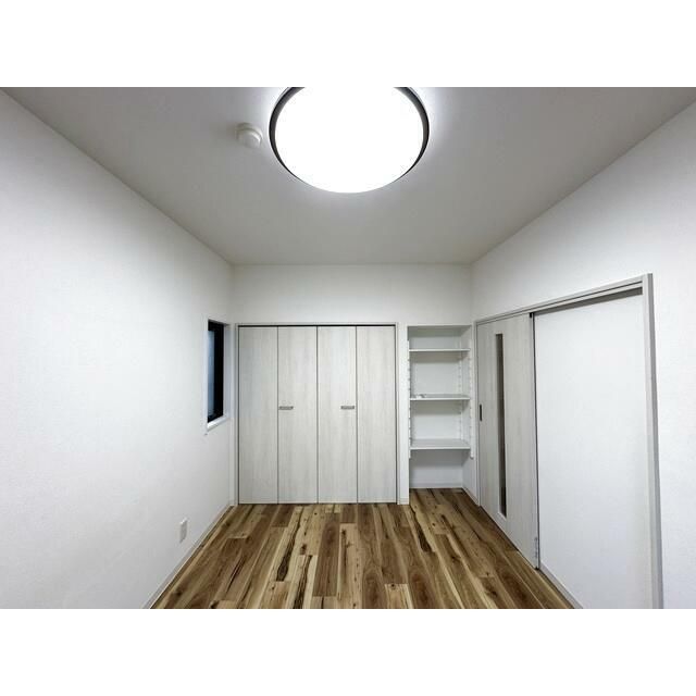 ベッドルーム