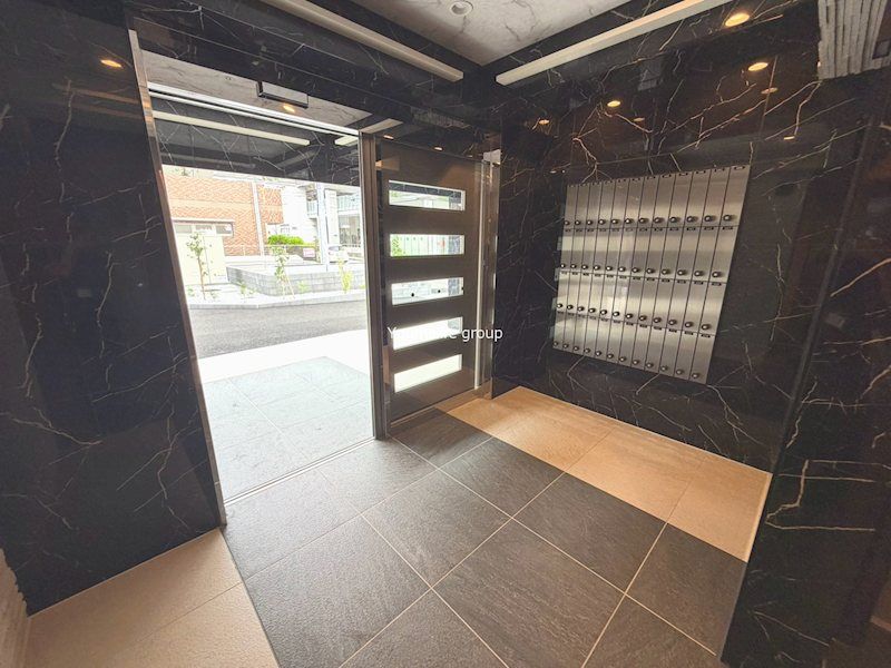 近くのツルハドラッグ大和渋谷店まで193m(徒歩3分)