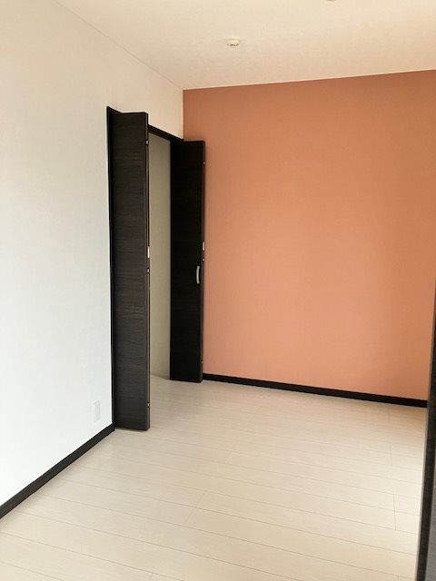 ベッドルーム