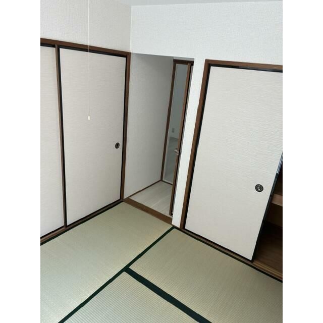 ベッドルーム