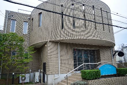 近くの川井内科医院まで405m(徒歩6分)