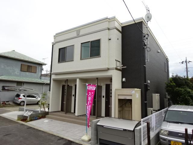 近くのポプラ小田原穴部店まで873m(徒歩11分)