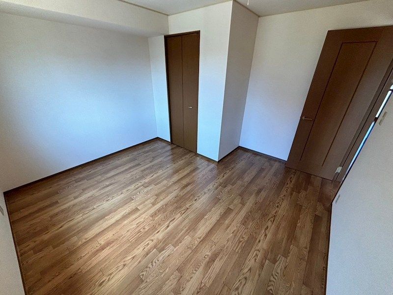 ベッドルーム