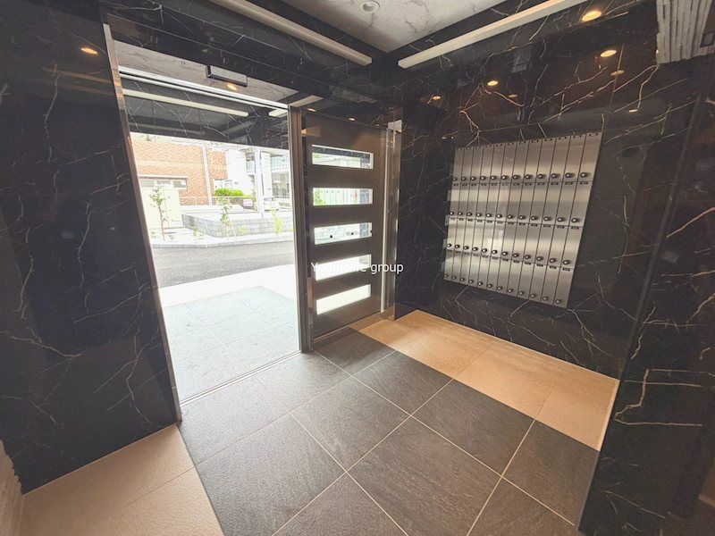 近くのツルハドラッグ大和渋谷店まで193m（徒歩3分）