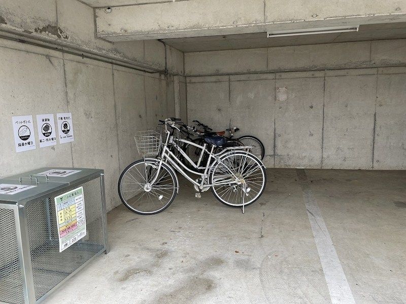 近くのローソン 東海大学前店まで232m(徒歩3分)