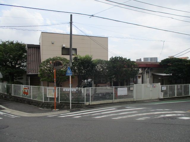 近くの藤沢市立善行保育園まで259m(徒歩4分)