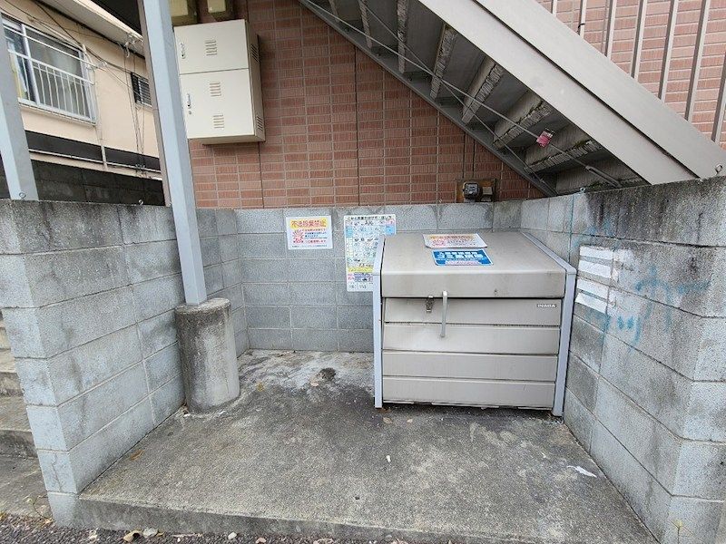 近くのセブンイレブン 秦野東海大学前駅入口店まで271m(徒歩4分)