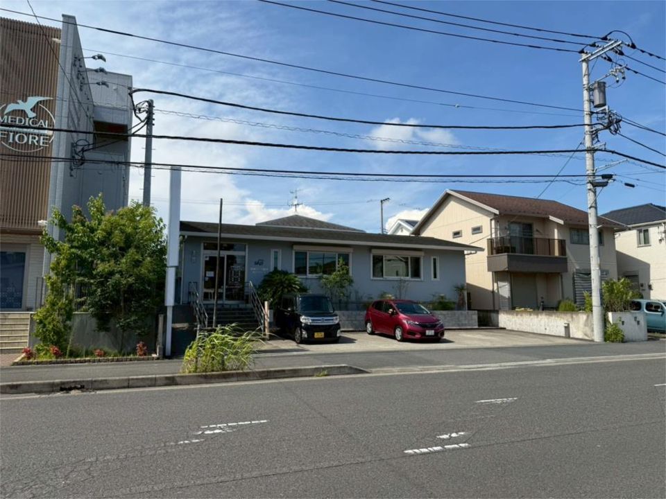 近くの湘南パーク歯科まで47m(徒歩1分)