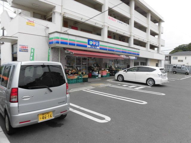 近くのスリーエフ 栄飯島店まで452m(徒歩6分)