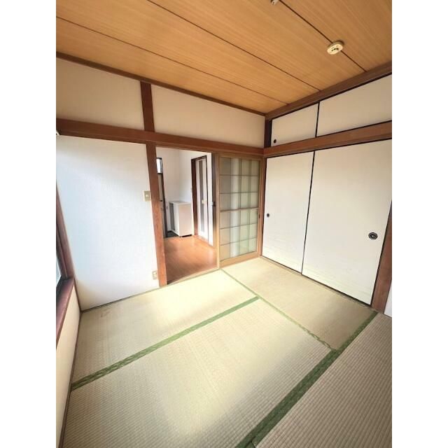 ベッドルーム