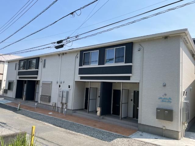 近くのダイエー藤沢店まで500m（徒歩7分）