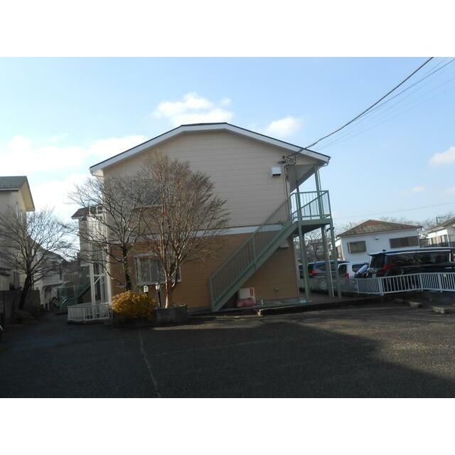 近くのローソン藤沢円行店まで264m（徒歩4分）