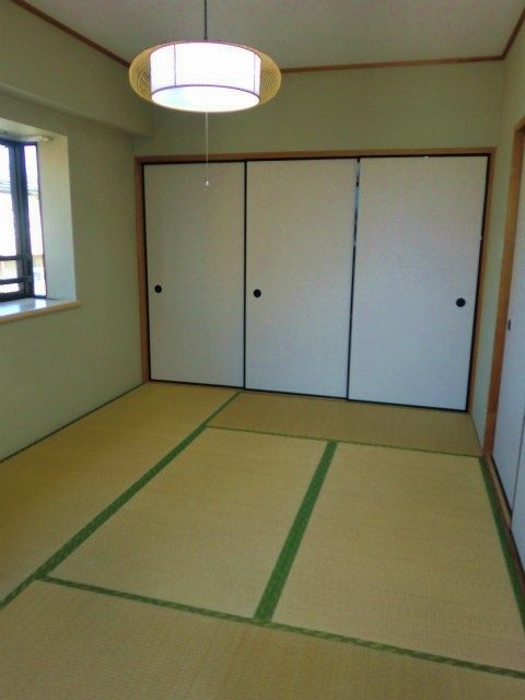 ベッドルーム