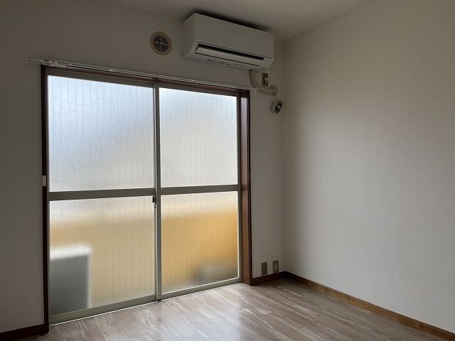ベッドルーム