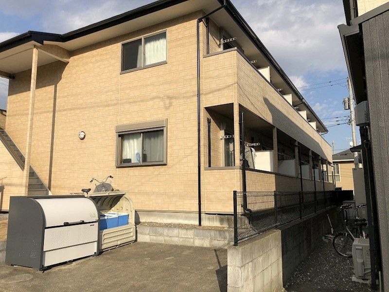 近くのヨークタウン北金目まで398m（徒歩5分）