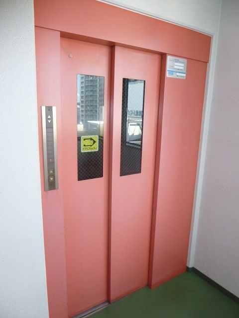 近くのダイエー藤沢店まで234m（徒歩3分）