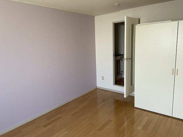 ベッドルーム