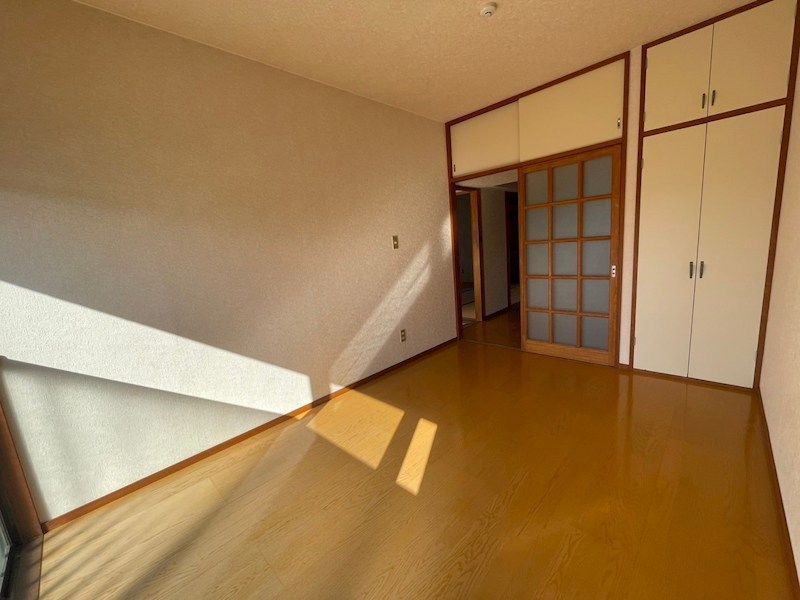 ベッドルーム