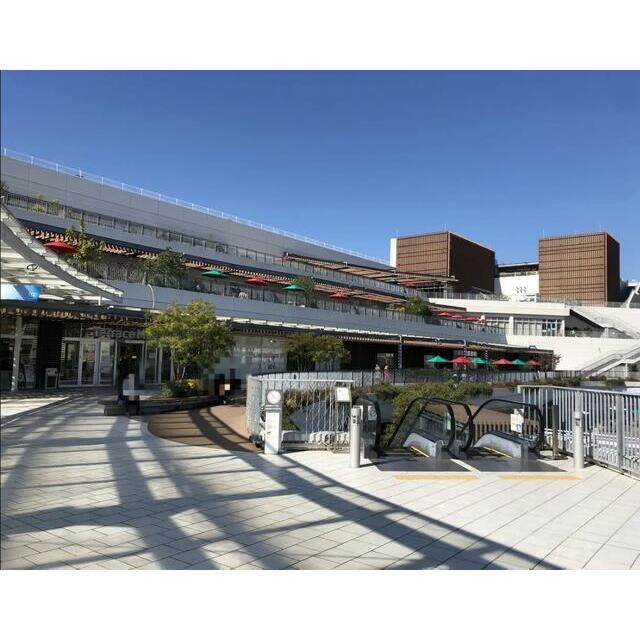 近くのテラスモール湘南まで4,300m(徒歩54分)