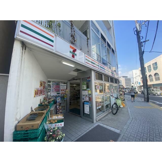 近くのセブンイレブン逗子7丁目店まで398m(徒歩5分)