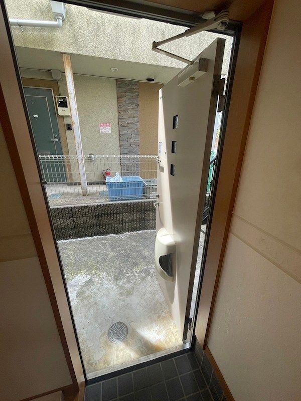 玄関