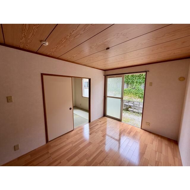 ベッドルーム