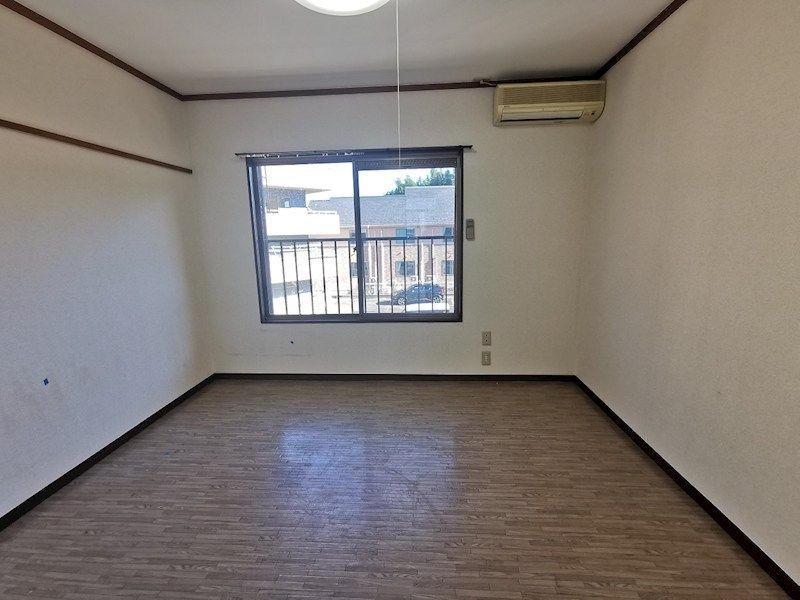 近くのセブンイレブン 厚木飯山北店まで1,707m(徒歩22分)